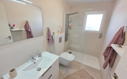 Revente - Villa -
Pinoso - Inland