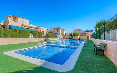 Revente - Bungalow -
Torrevieja - Los Balcones