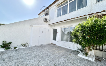 Revente - Appartement -
Villamartín - Costa Blanca