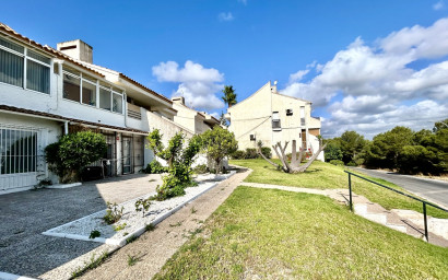 Revente - Appartement -
Villamartín - Costa Blanca