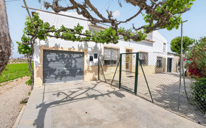 Herverkoop - Landhuis -
Orihuela Costa - Desamparados-hurchillo-torremendo