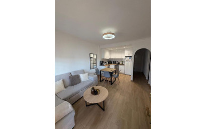 Herverkoop - Plat -
Torrevieja - aqua nuevas