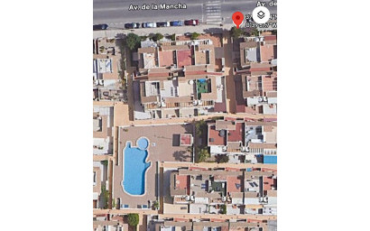 Herverkoop - Plat -
Torrevieja - aqua nuevas