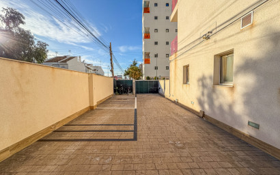 Revente - Appartement -
Torrevieja - Nueva Torrevieja