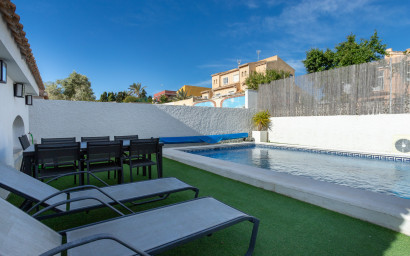 Herverkoop - Villa -
Torrevieja - Los Balcones