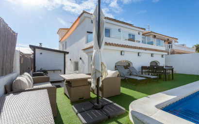 Herverkoop - Villa -
Torrevieja - Los Balcones