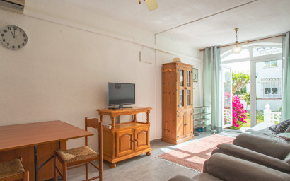 Herverkoop - Bungalow -
Torrevieja - Lago Jardin