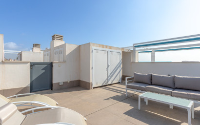 Herverkoop - Apartment - Top Floor Apartment -
Torrevieja