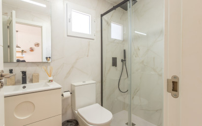 Herverkoop - Bungalow -
Torrevieja - Lago Jardin