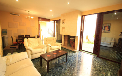 Herverkoop - Herenhuis -
Villanueva Rio Segura - Villanueva