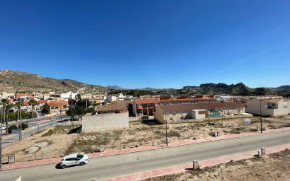 Herverkoop - Herenhuis -
Villanueva Rio Segura - Villanueva