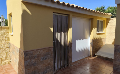 Herverkoop - Villa -
San Fulgencio - La Marina