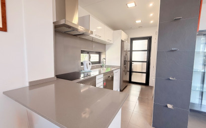 Revente - Villa -
Ciudad Quesada - Pueblo Bravo