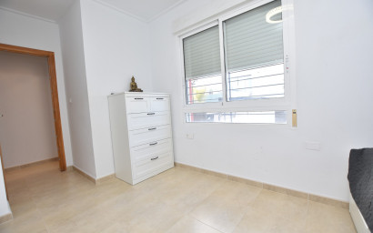 Herverkoop - Villa -
Algorfa