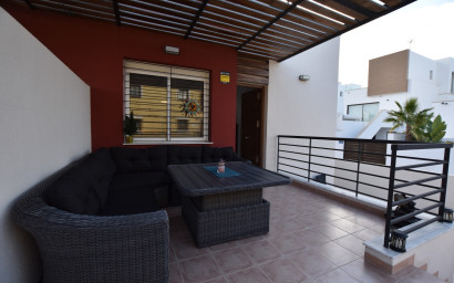 Herverkoop - Villa -
Algorfa