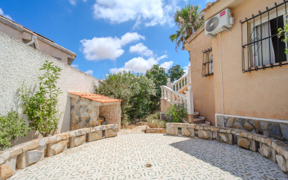 Revente - Villa -
Ciudad Quesada - La Marquesa Golf