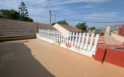 Revente - Maison de campagne -
Rafal - Inland