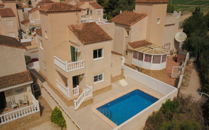 Resale - Villa -
San Miguel de Salinas - Lake View Mansions