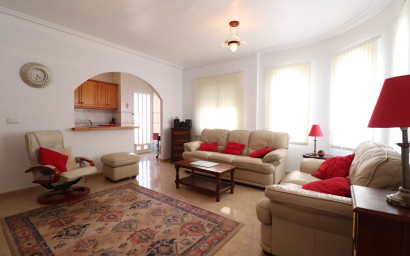 Resale - Villa -
Algorfa