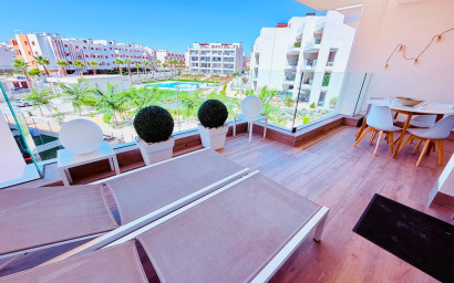 Herverkoop - Plat -
Orihuela Costa