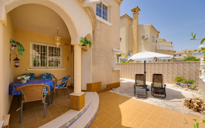 Herverkoop - Herenhuis -
Orihuela Costa - Playa Flamenca