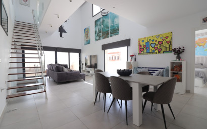 Revente - Villa -
Benijofar