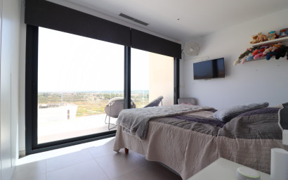 Revente - Villa -
Benijofar
