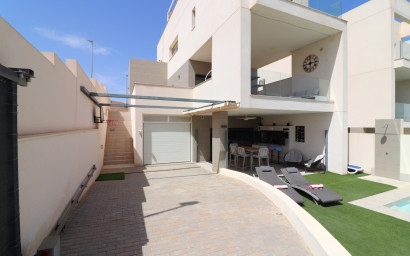 Revente - Villa -
Benijofar
