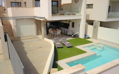 Revente - Villa -
Benijofar