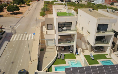 Revente - Villa -
Benijofar