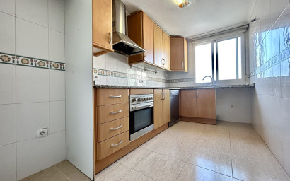 Revente - Appartement -
Torrevieja