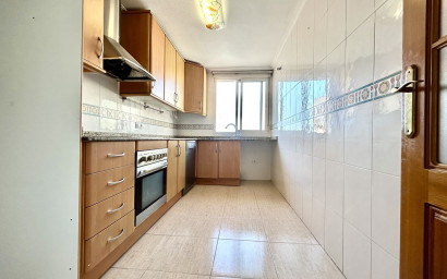 Revente - Appartement -
Torrevieja