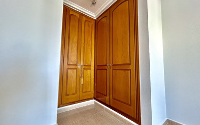 Revente - Appartement -
Torrevieja
