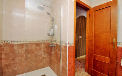 Revente - Appartement -
Punta Prima