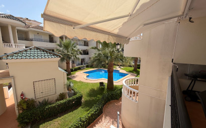 Revente - Appartement -
Jacarilla - Inland