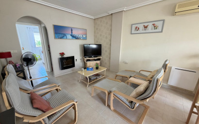 Revente - Appartement -
Jacarilla - Inland