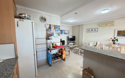 Revente - Appartement -
Jacarilla - Inland