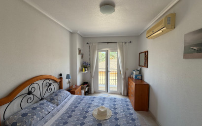 Revente - Appartement -
Jacarilla - Inland