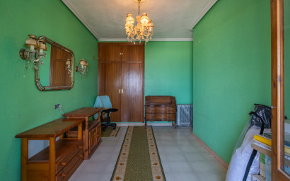 Herverkoop - Herenhuis -
Torrevieja - Cabo Cervera