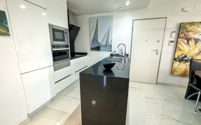 Revente - Penthouse -
Torrevieja - AMANECER