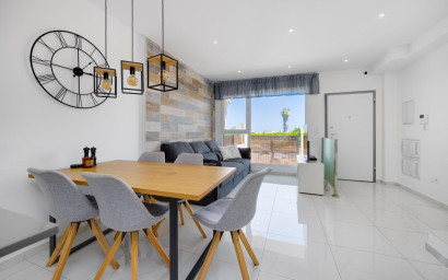 Revente - Maison mitoyenne -
Torrevieja - Los Balcones