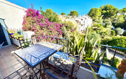Herverkoop - Herenhuis -
Moraira - Costa Blanca