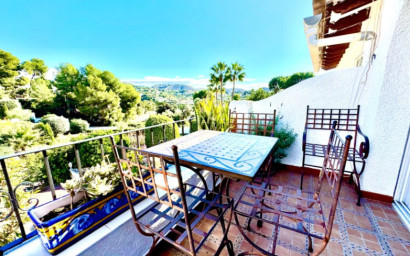 Herverkoop - Herenhuis -
Moraira - Costa Blanca