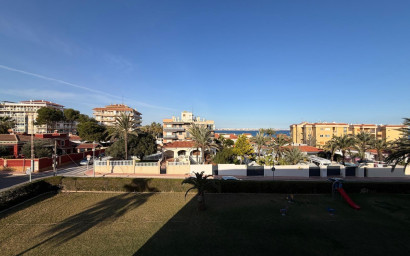 Revente - Appartement -
Torrevieja - Punta Prima