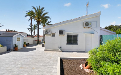 Revente - Villa -
Torrevieja - Costa Blanca