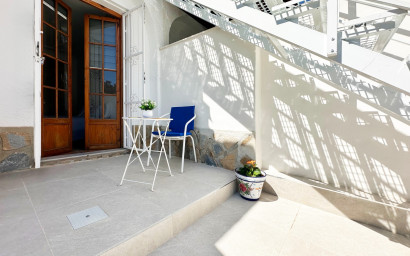 Revente - Maison mitoyenne -
Orihuela Costa - Costa Blanca