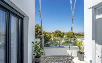 Herverkoop - Herenhuis -
Villamartín - Costa Blanca
