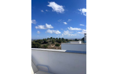 Herverkoop - Herenhuis -
Villamartín - Costa Blanca