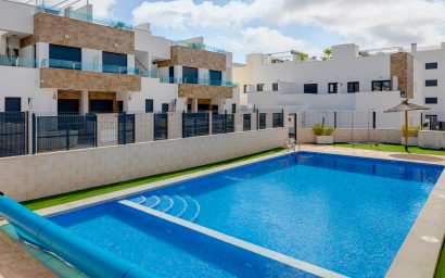 Herverkoop - Herenhuis -
Villamartín - Costa Blanca