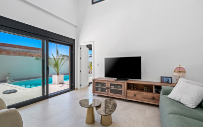 Resale - Finca - Country Property -
Daya Nueva - Costa Blanca